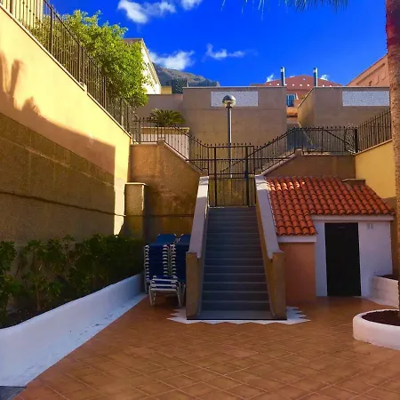 Los Altos Del Roque Apartment
